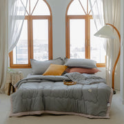 2025 New Japanese Polyester Cotton Quilted Summer Quilt Skin-Friendly Washable Light Luxury Style Solid Color Lightweight